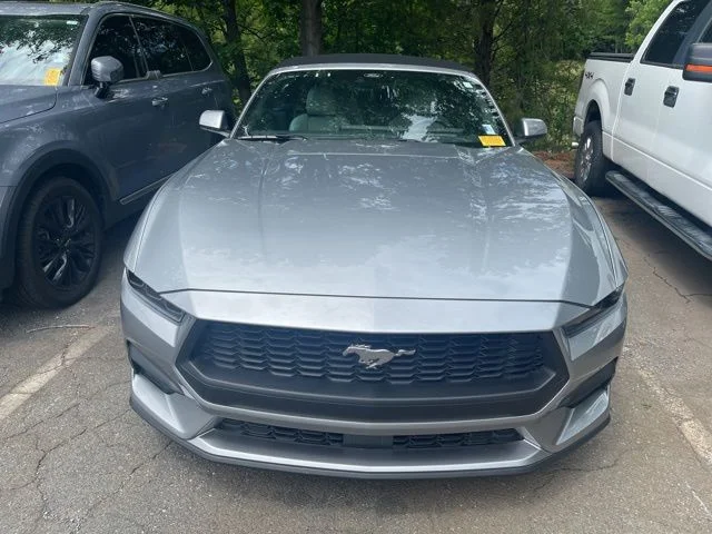 Used 2025 Silver Ford EcoBoost Premium image 2