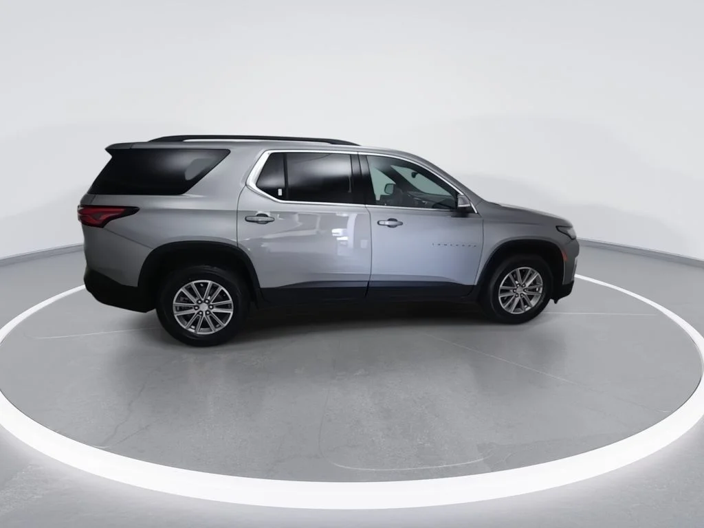 Used 2023 Gray Chevrolet LT image 2