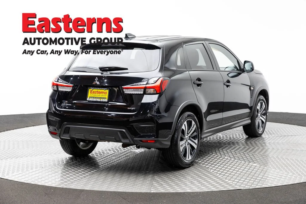Used 2025 Black Mitsubishi 2.0 ES image 5