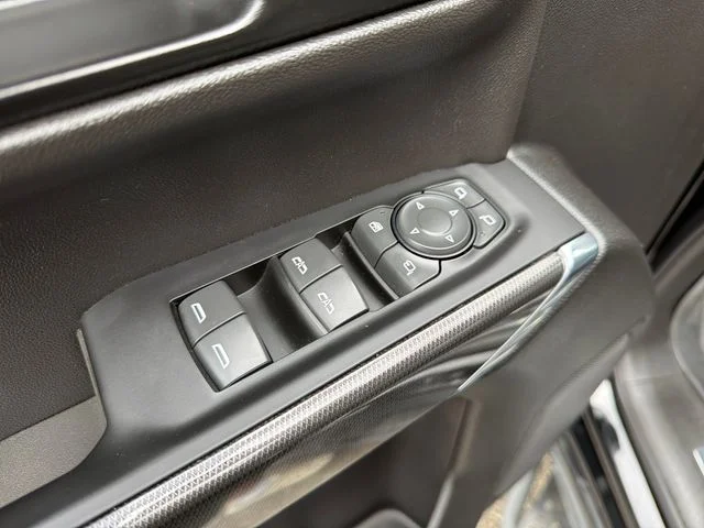 Used 2021 Black GMC AT4 image 16