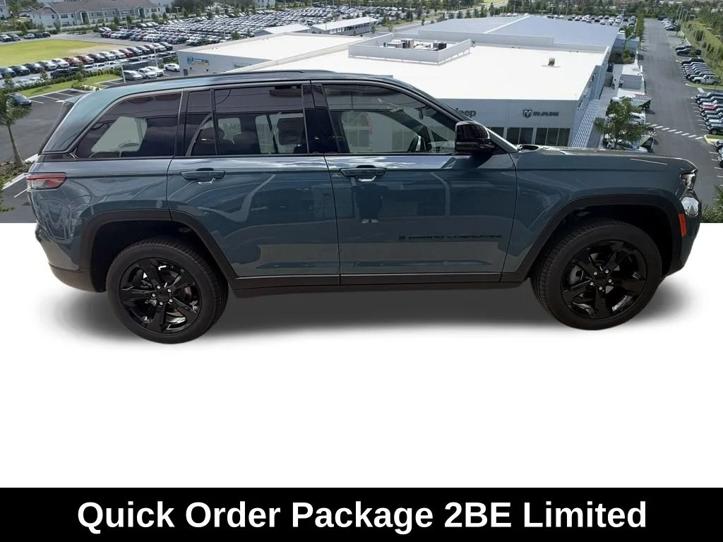 New 2026 Steel Blue Exterior Paint Jeep Limited image 3