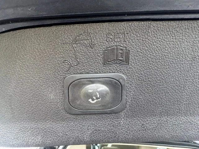 Used 2014 Black Ford Titanium image 14