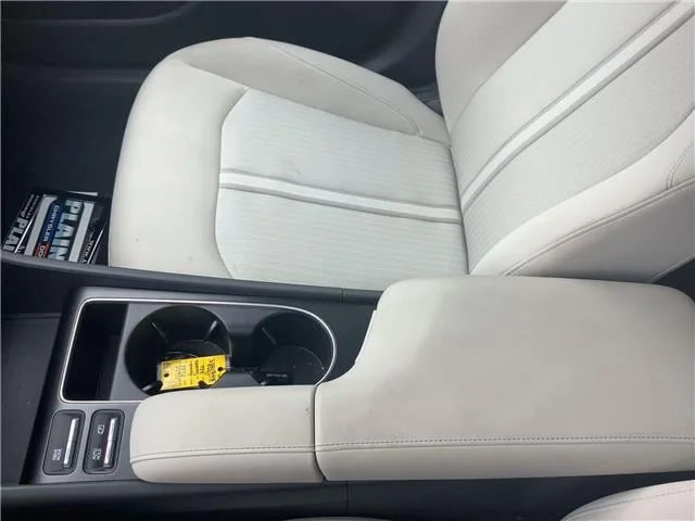 Used 2025 Portofino Gray Hyundai SEL Front-Wheel Drive image 26