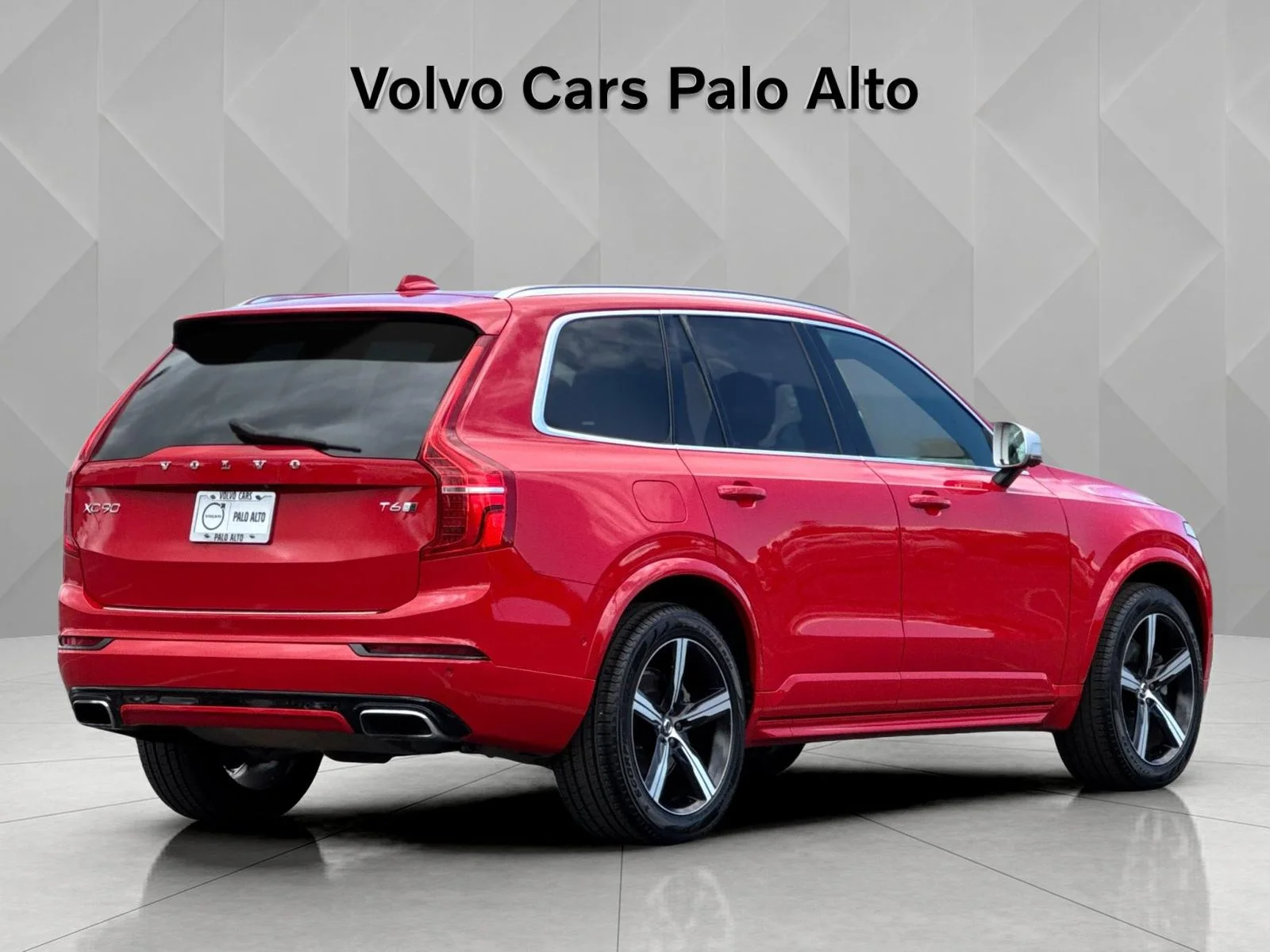Used 2016 Volvo XC90 R-Design with VIN YV4A22PM8G1043697 for sale in Larkspur, CA