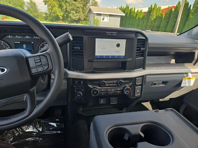 New 2026 Oxford White Ford F-250® XL image 37