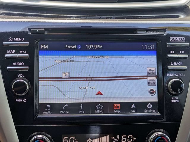 Used 2018 Black Nissan S image 22
