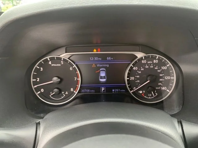 Used 2025  Nissan 2.5 SV image 18