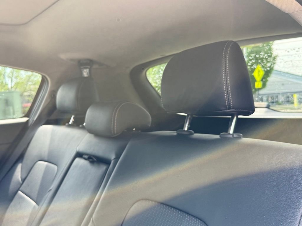 Used 2018 Silver Kia EX image 20
