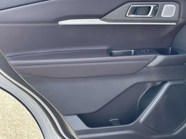 New 2026 Space White Metallic Ford Platinum™ image 11