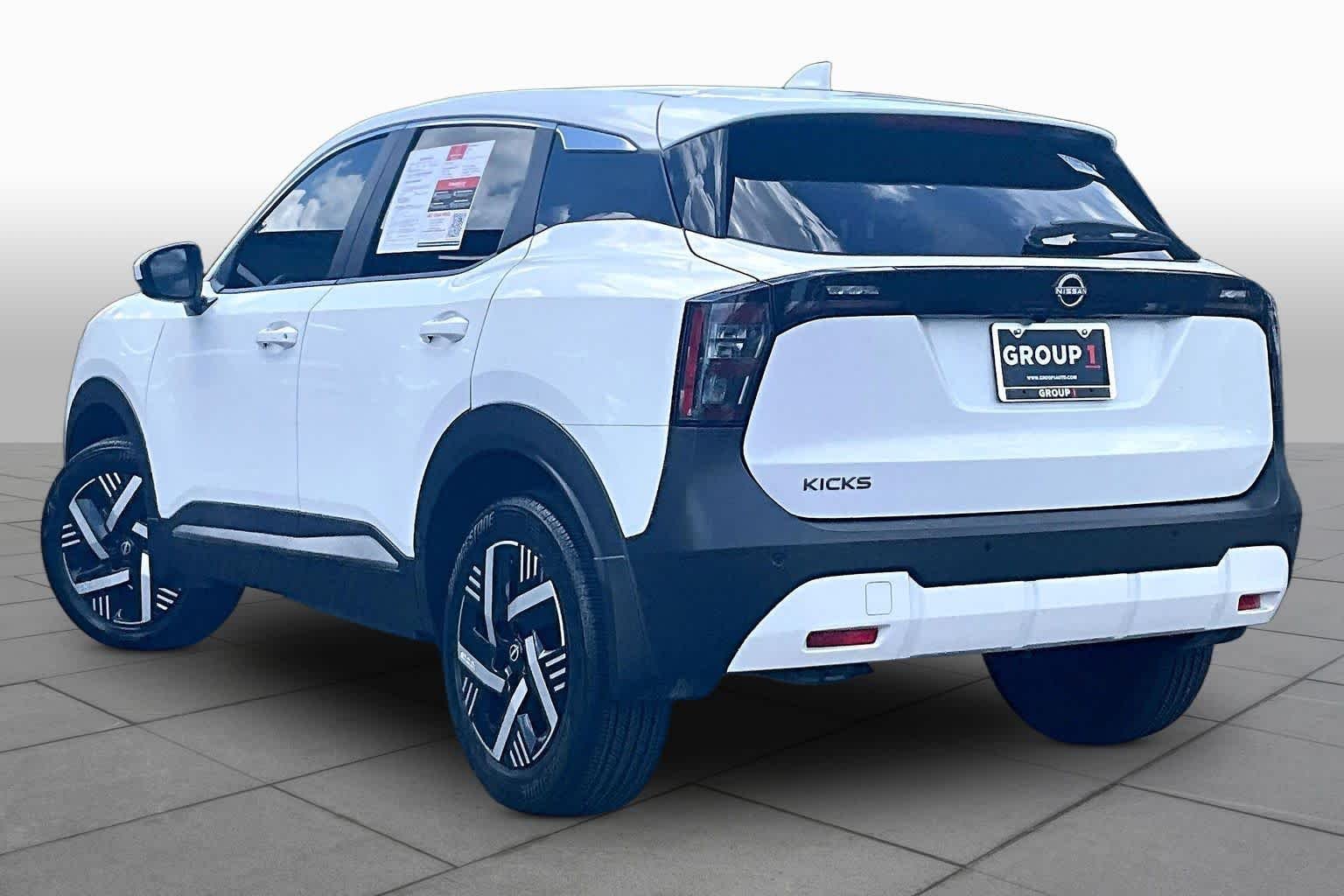 Used 2025 Fresh Powder Nissan SV image 12