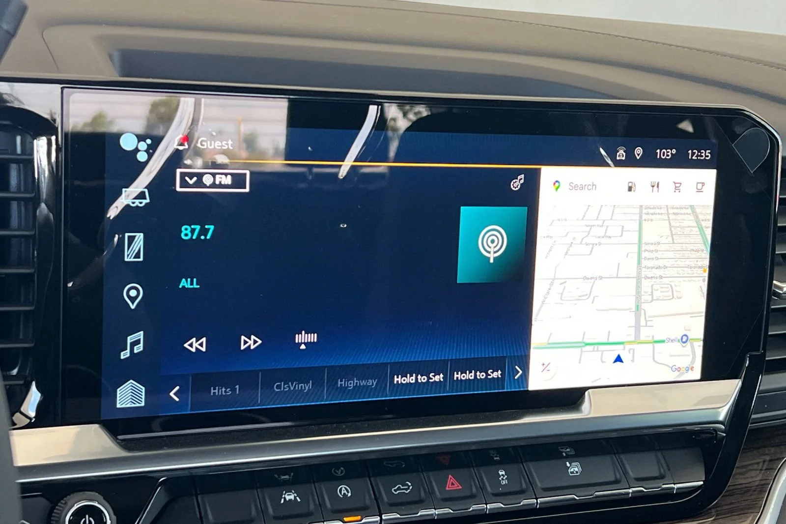 New 2026 Summit White Chevrolet LT (2FL) image 17