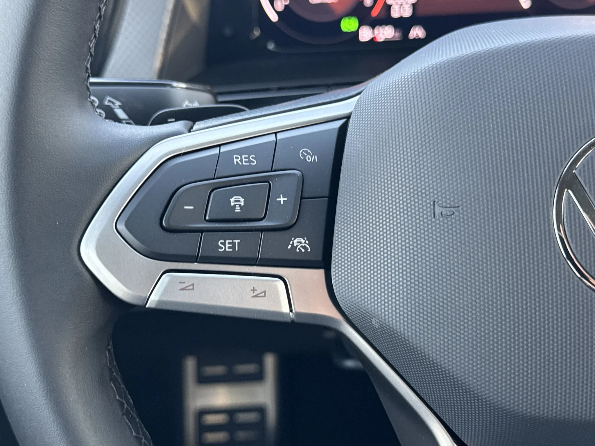 New 2026 Pure Gray Volkswagen 2.0T Peak Edition image 20