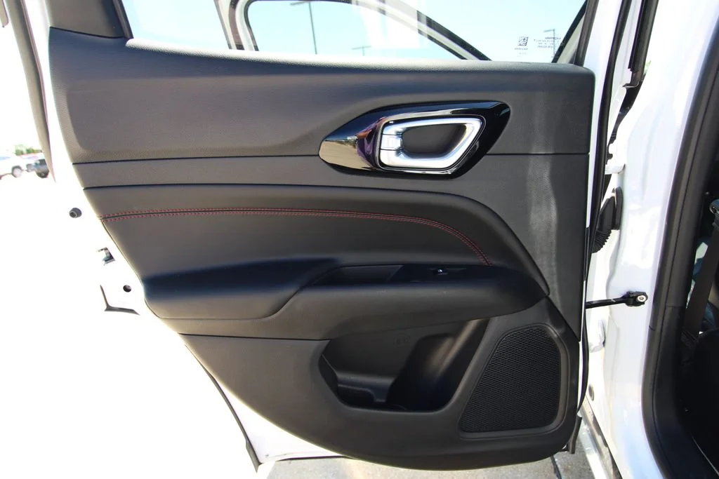 Used 2024 White Jeep Trailhawk image 40
