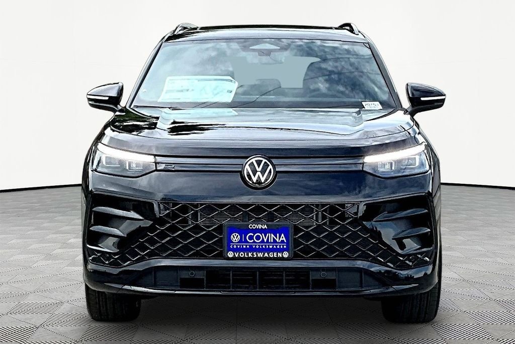 New 2026 Black Volkswagen SE R-Line Black image 2