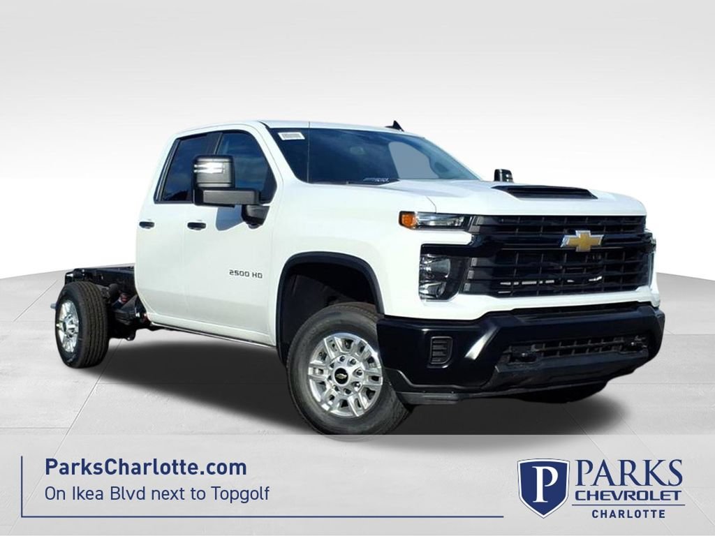 New 2026 Summit White Chevrolet WT image 1