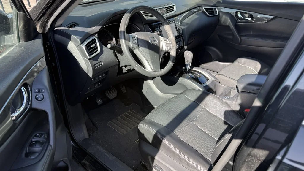 2016 Nissan Rogue SL AWD's photo