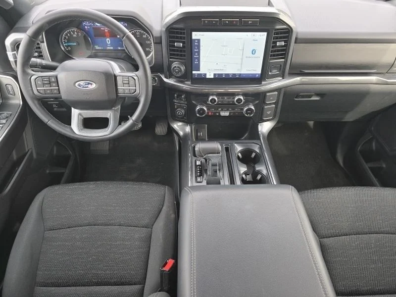 Certified Used 2023 Oxford White Ford XLT image 5