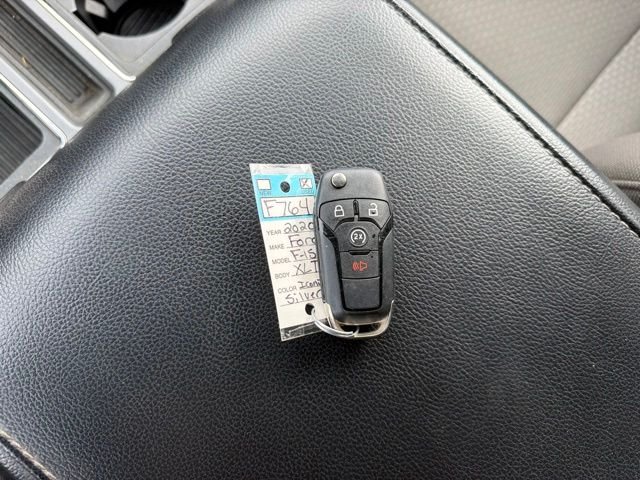 Used 2020 Iconic Silver Metallic Ford XLT image 15