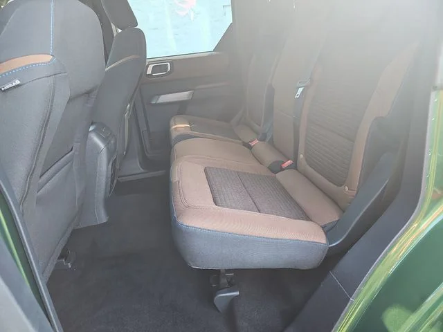 Used 2022 Green Ford Outer Banks image 13