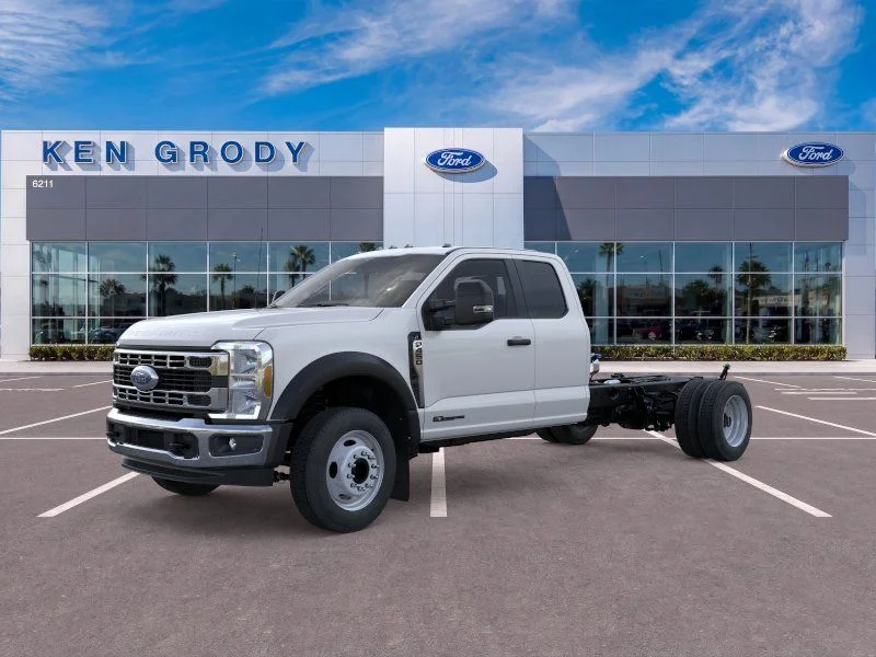 New 2026 White Ford XL image 3