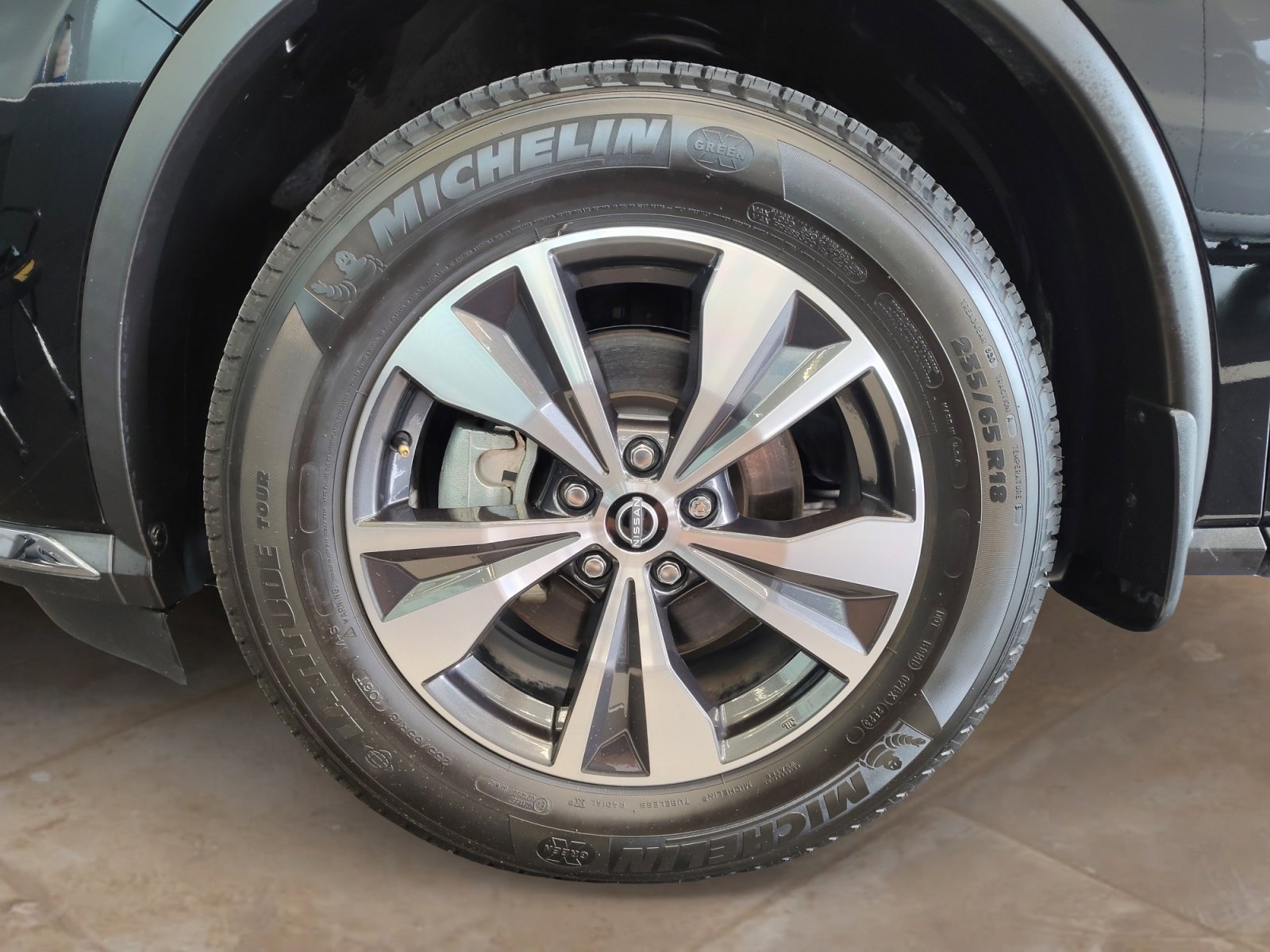 Certified Used 2024 Super Black Nissan SV image 29