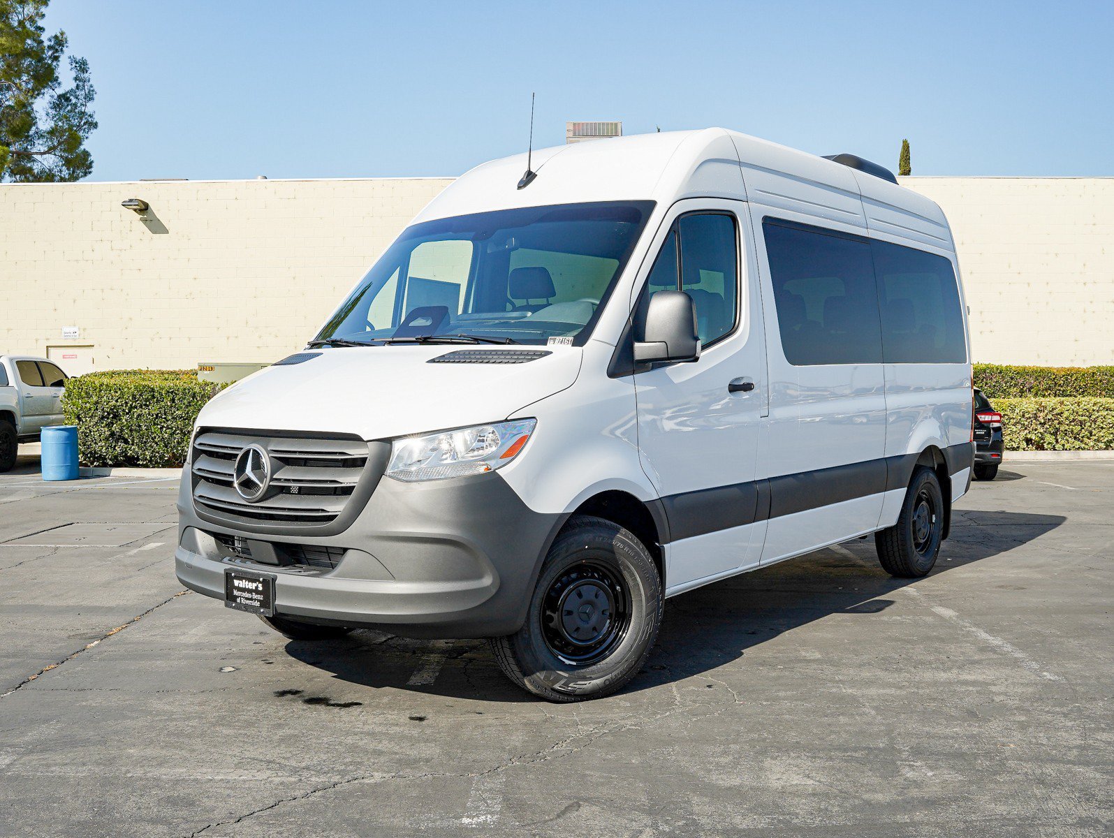 New 2026 Arctic White Mercedes-Benz 2500 High Roof I4 Diesel 144 RWD image 1