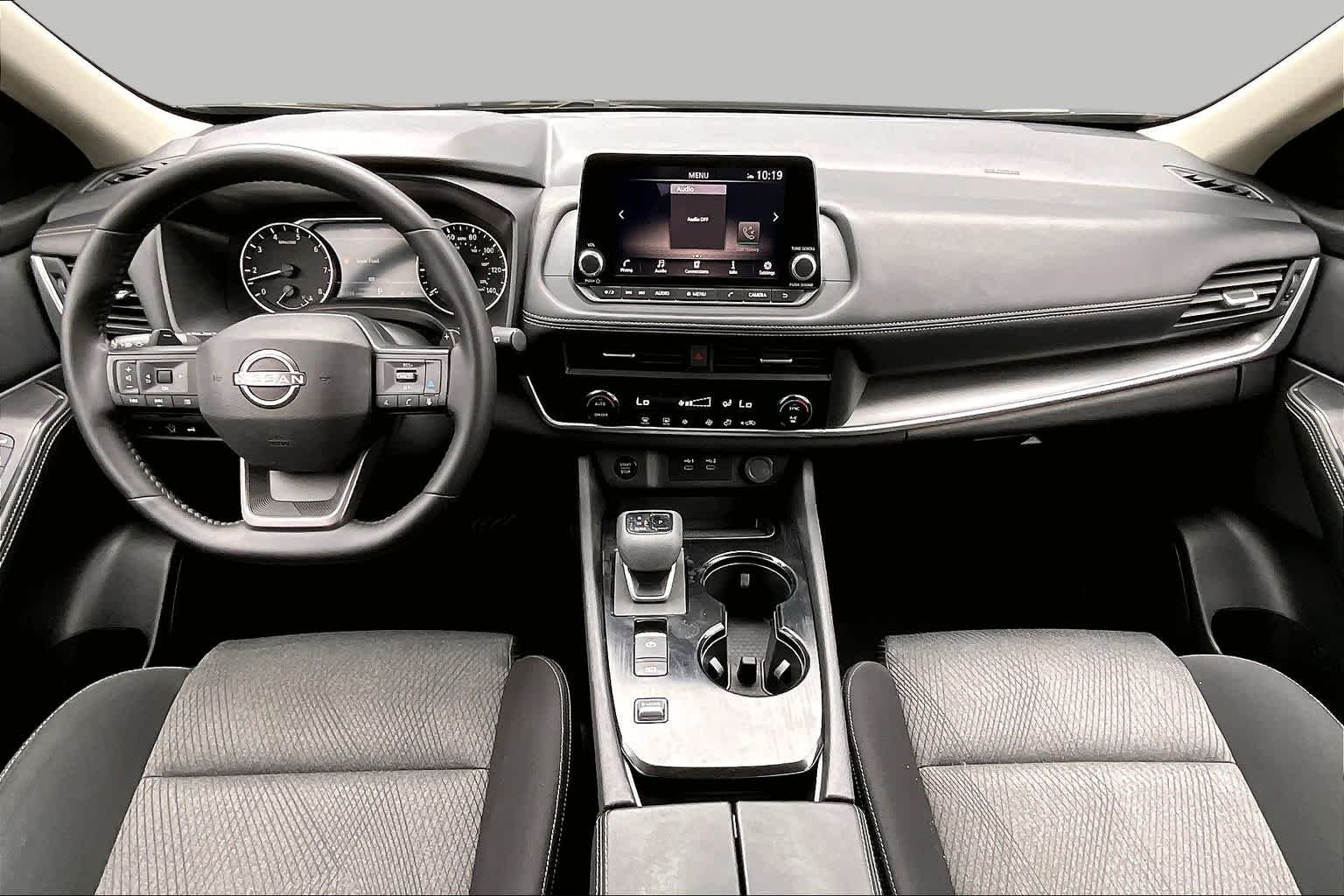 Used 2025 Super Black Nissan SV image 14