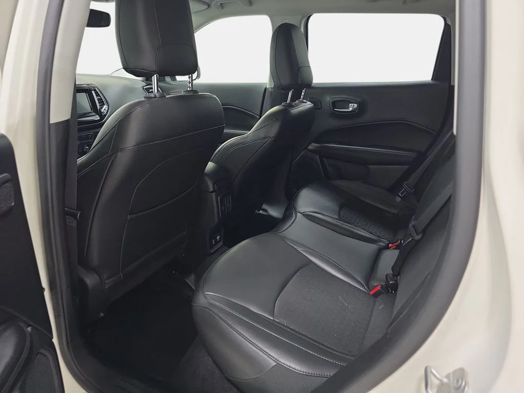 Used 2019 White Clearcoat Jeep Latitude image 12