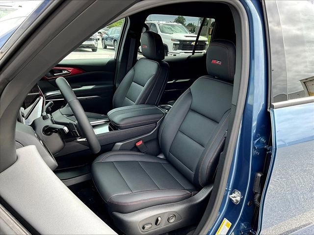 2026 Chevrolet Traverse Z71 - Photo 9