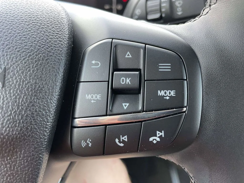 New 2026 Oxford White Ford Lariat® image 23