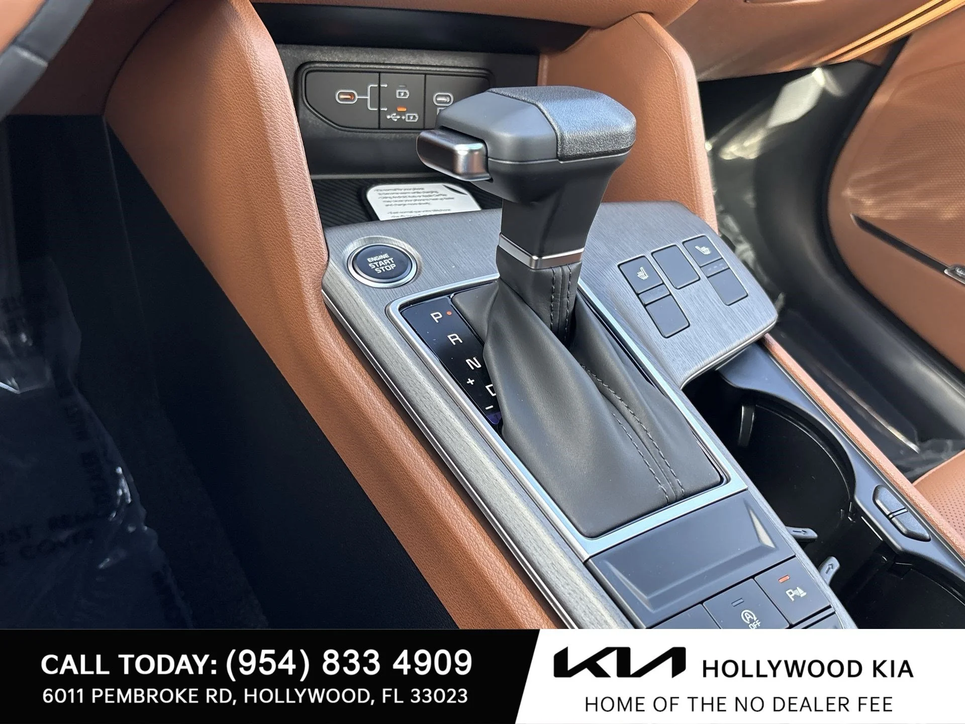 New 2027 Glacial White Pearl Kia X-Line image 22