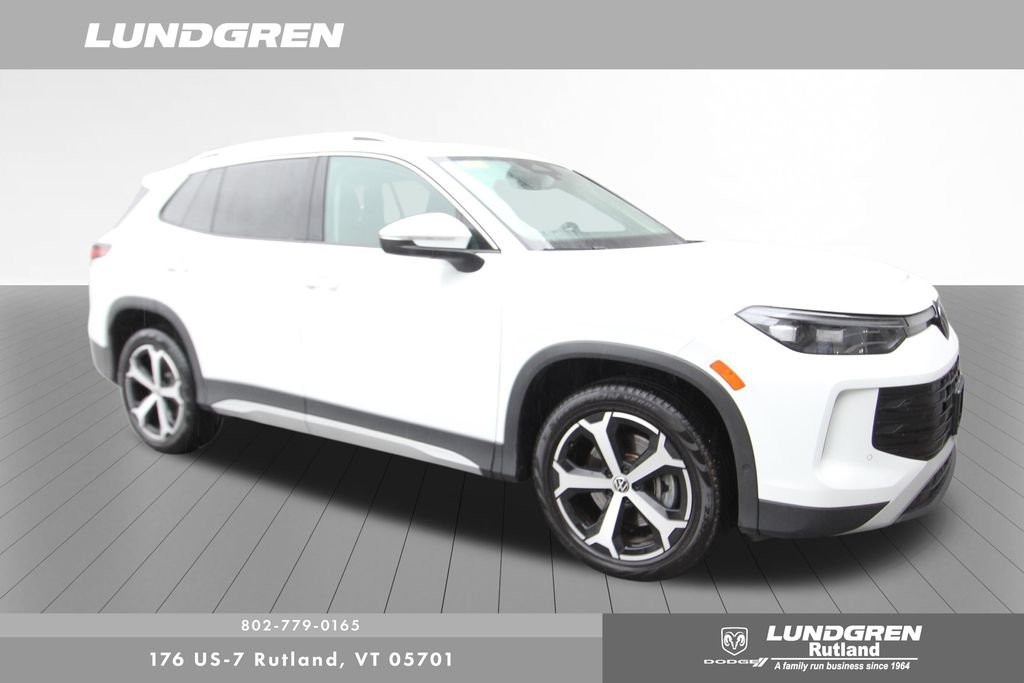 Used 2025 White Volkswagen 2.0T SE image 2