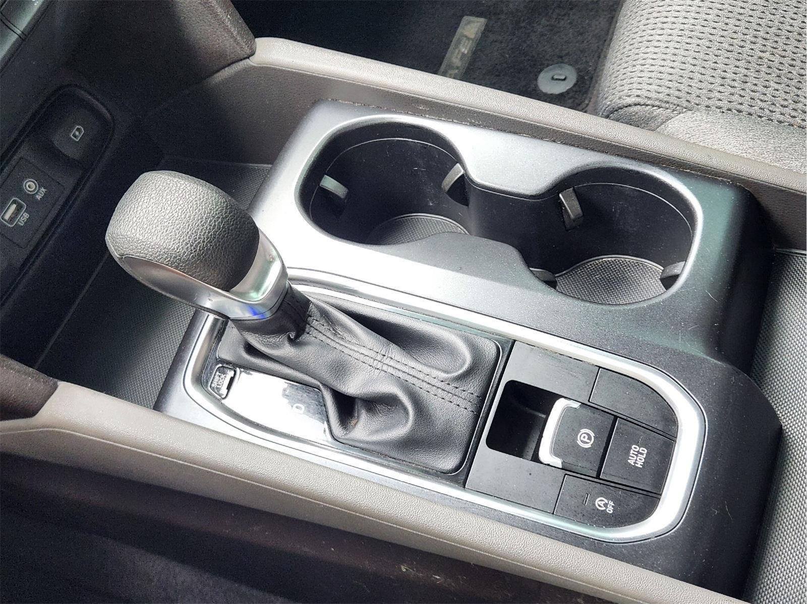 Certified Used 2019 Machine Gray Hyundai SE image 20