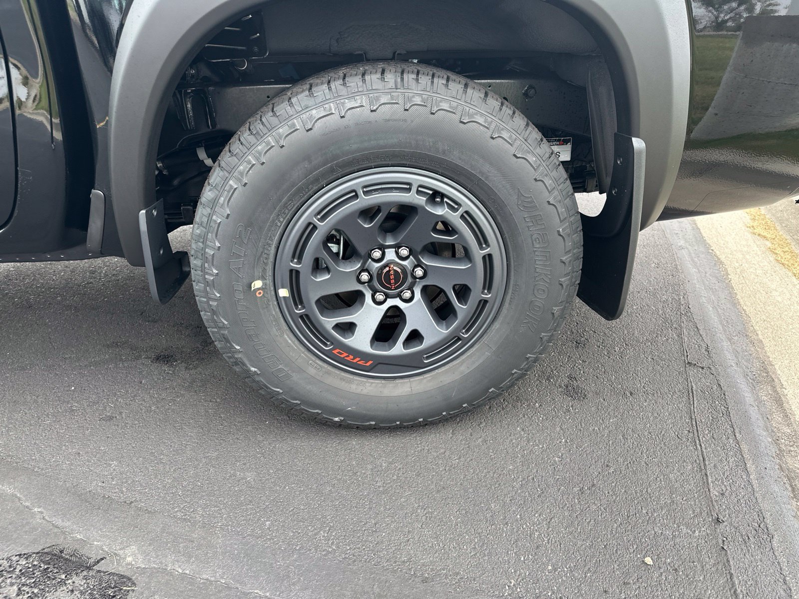 New 2027 Black Nissan PRO-4X image 9