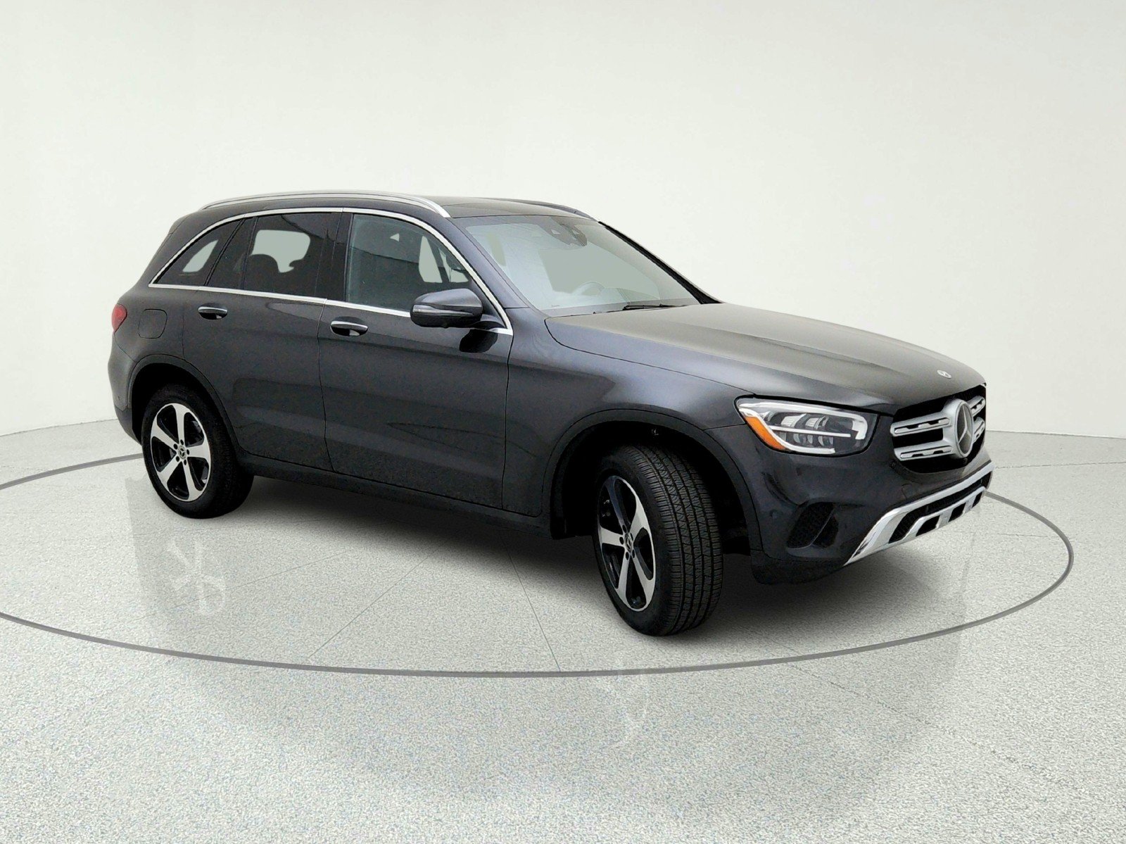Certified Used 2021 Graphite Grey Metallic Mercedes-Benz GLC 300 image 5