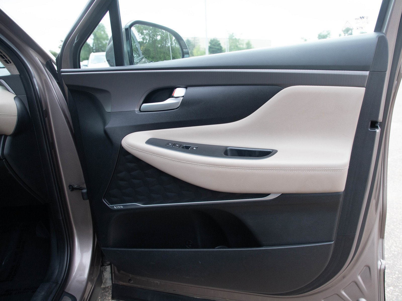 2019 Hyundai Santa Fe Limited - Photo 11