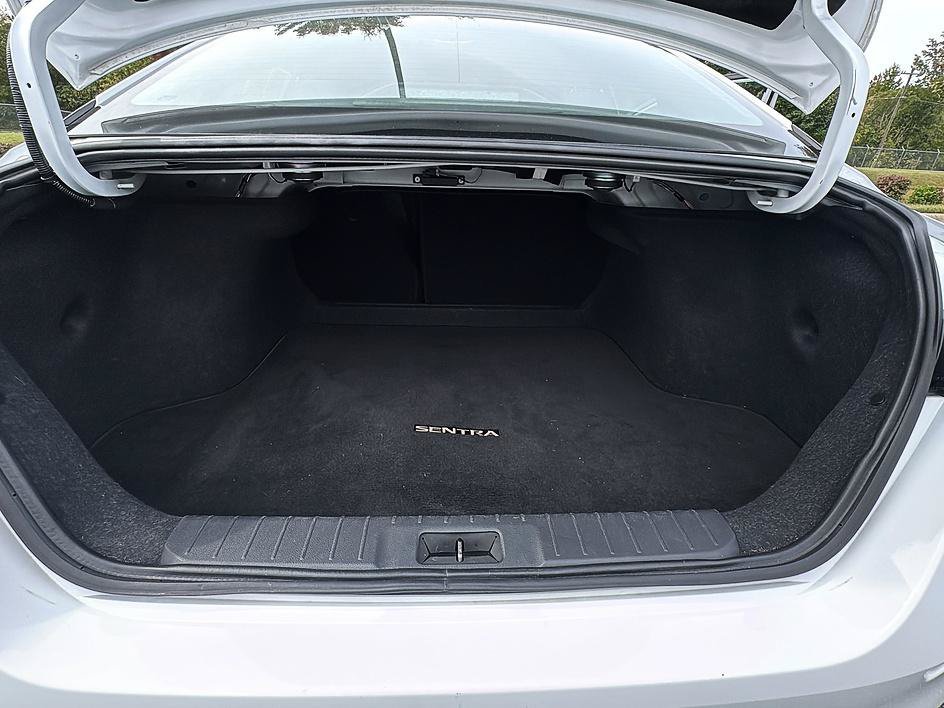 Used 2025 Fresh Powder Nissan SV image 37