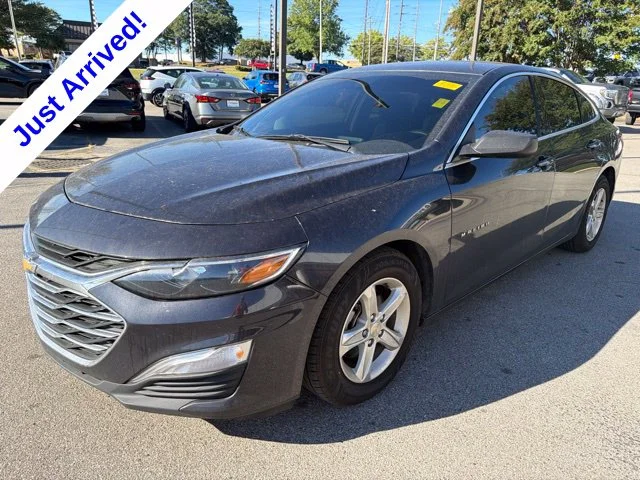 Used 2022 Gray Chevrolet LS image 8