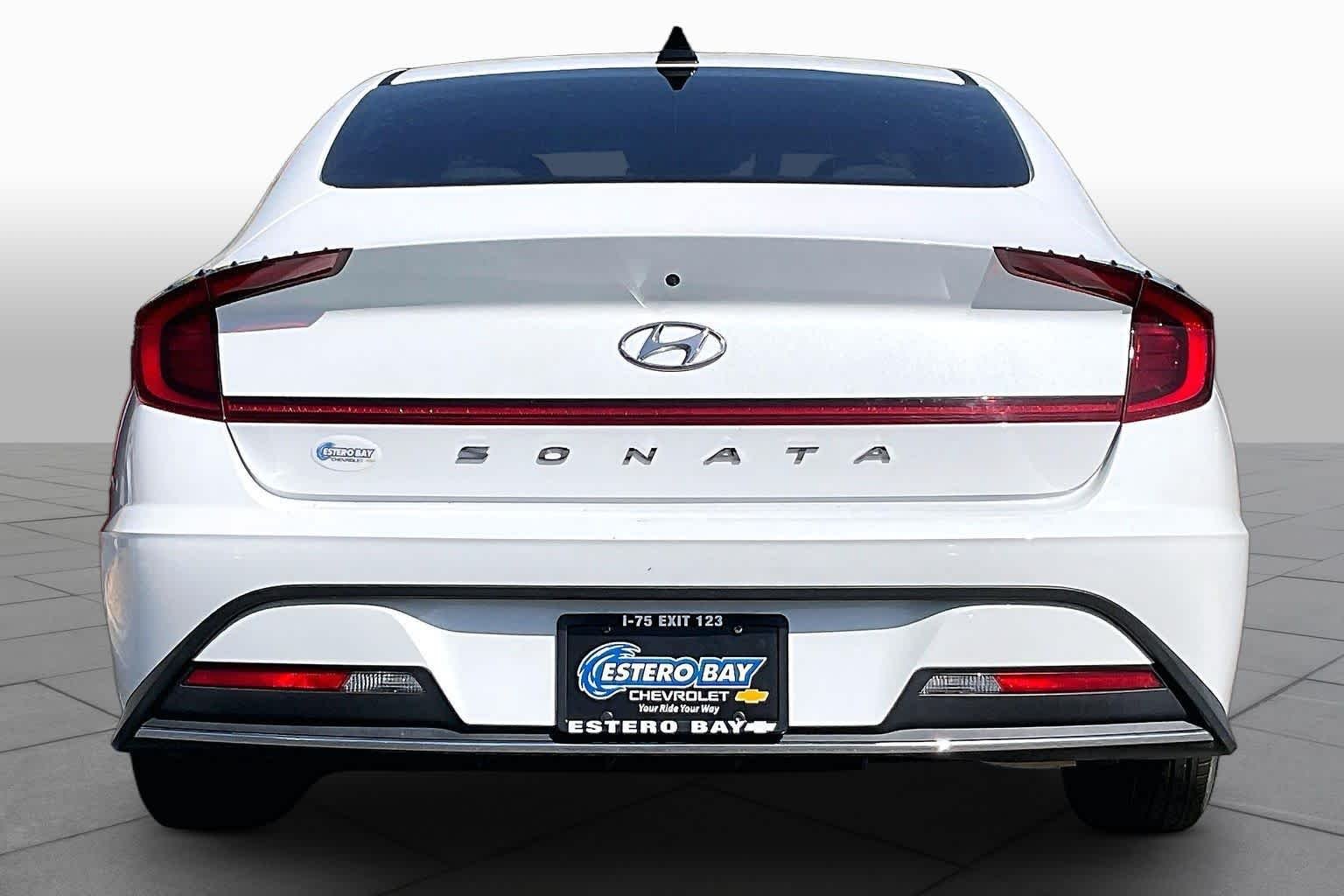 Pre-Owned 2021 Hyundai Sonata SE