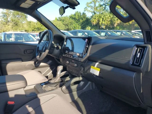 New 2026 Boulder Gray Pearl Nissan Crew Cab SV image 29