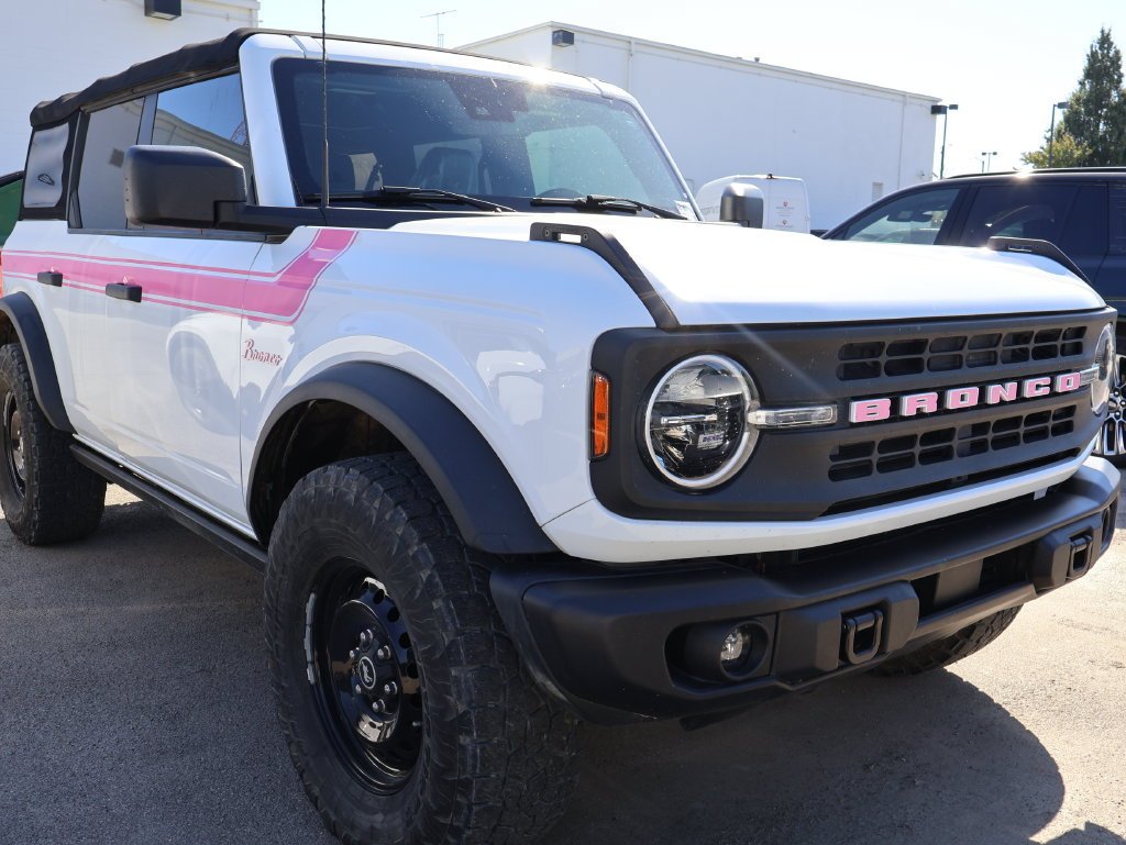 Used 2022 Ford Bronco 4-Door Black Diamond with VIN 1FMEE5BP5NLA83361 for sale in Kansas City