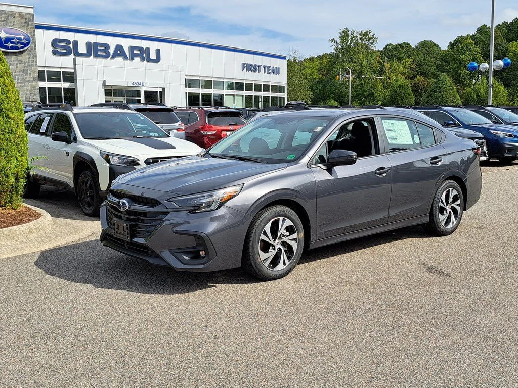 2025 Subaru Legacy Premium - Photo 3