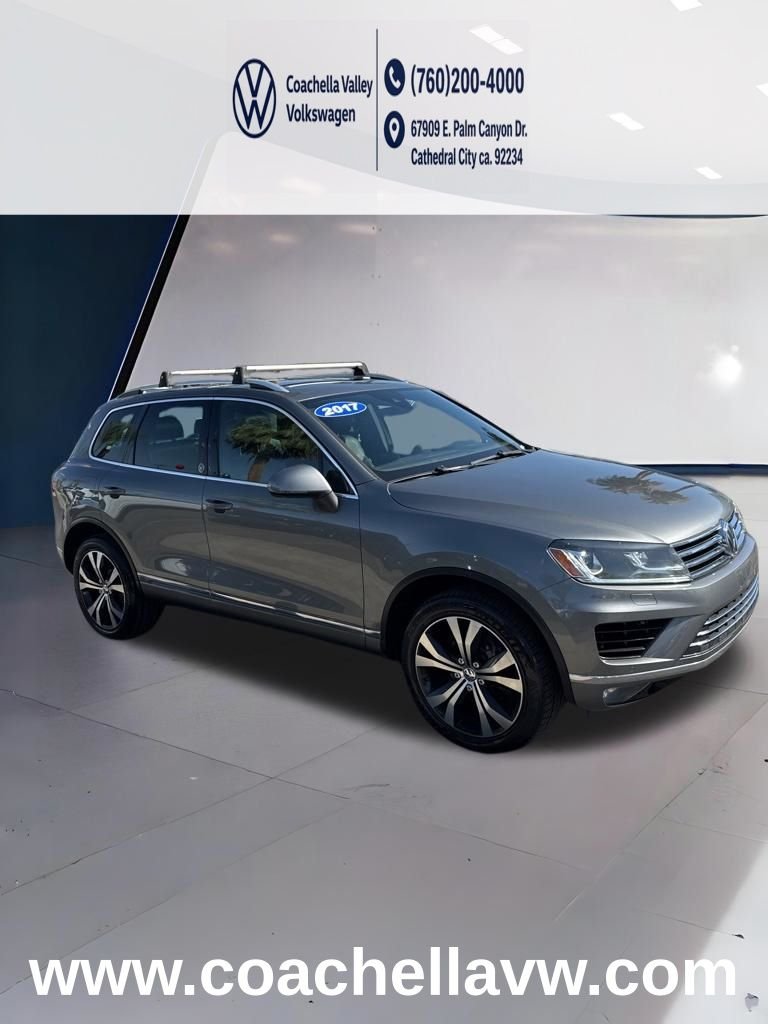 Used 2017 Gray Volkswagen V6 image 1