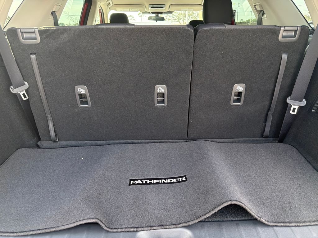 New 2026 Nissan Pathfinder SV 4D Sport Utility