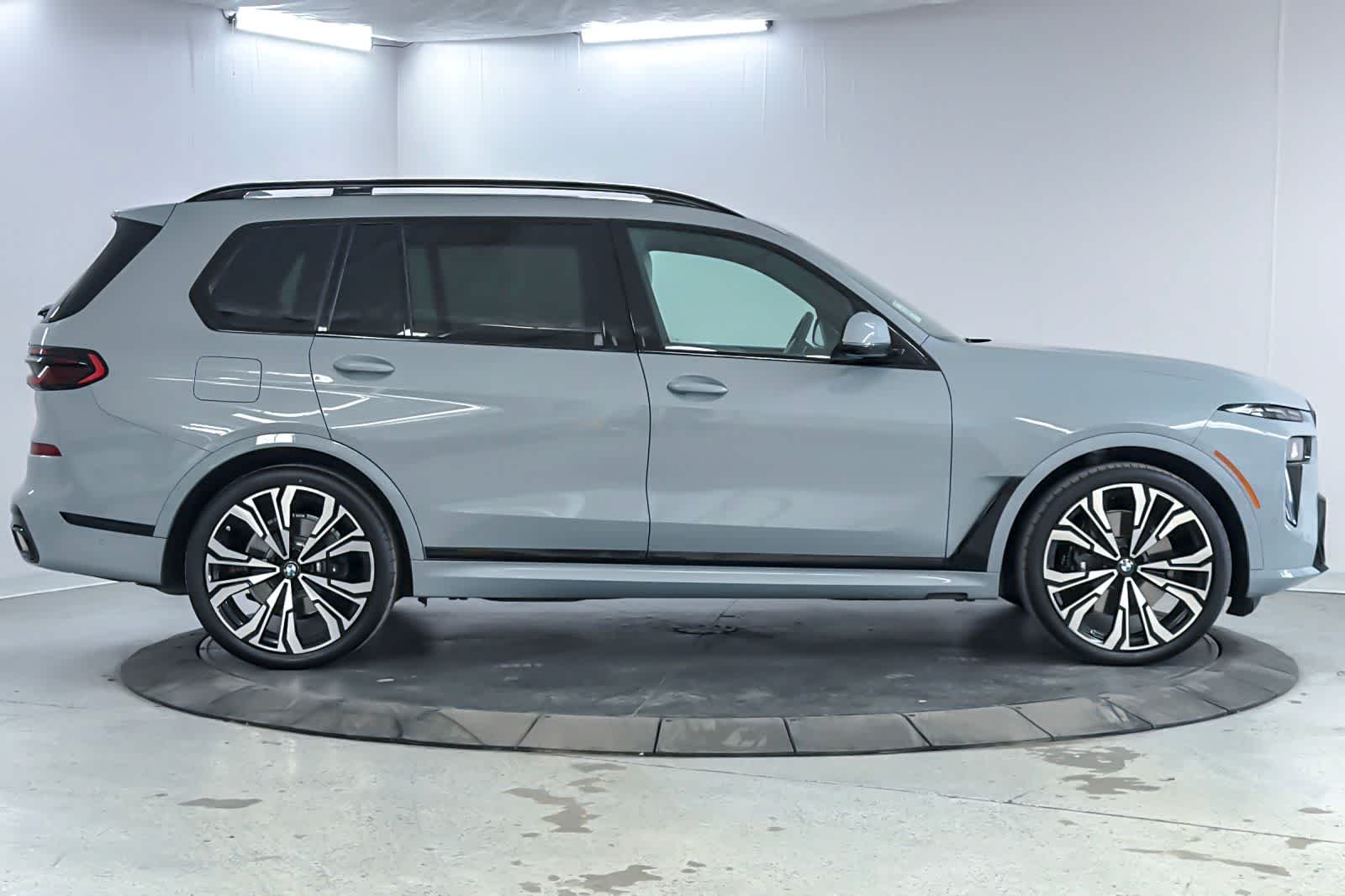 Certified Used 2024 Brooklyn Grey Metallic BMW xDrive40i image 8