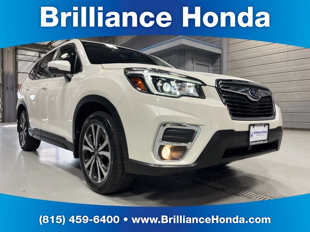 Used 2020 Crystal White Pearl Subaru Limited image 1