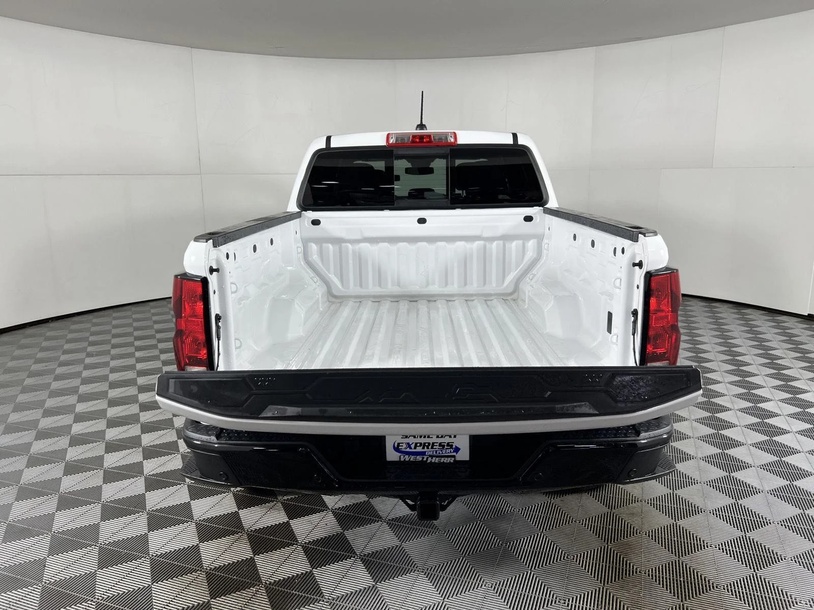 New 2026 Summit White Chevrolet Trail Boss image 34