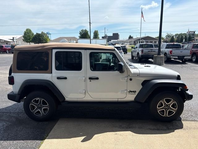 Used 2022 White Jeep Unlimited Sport S image 6