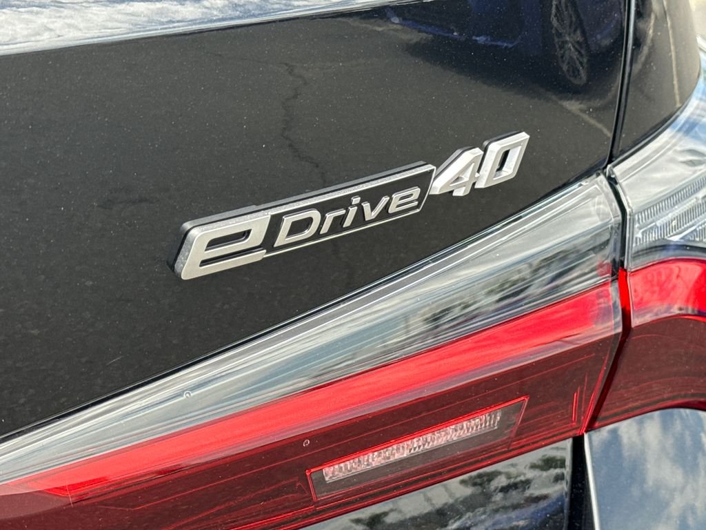 Used 2026 Black BMW eDrive40 image 10