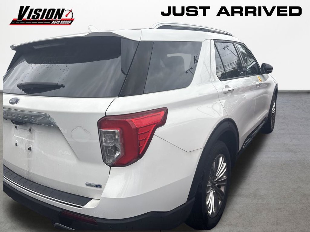 Used 2020 White Ford Limited image 6